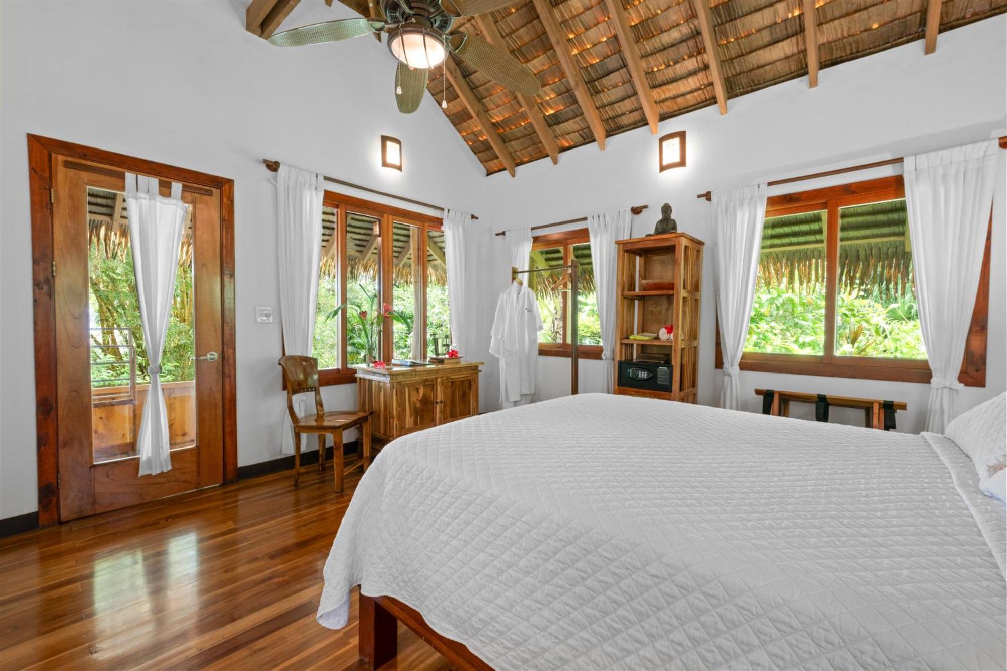 Copa De Arbol Beach & Rainforest Resort Drakes Bay الغرفة الصورة